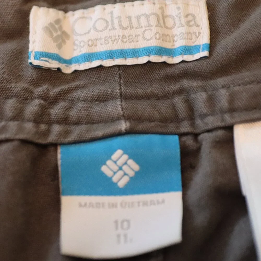 Columbia Cotton Casual Long Shorts Size 10 Grey - Picture 2 of 15